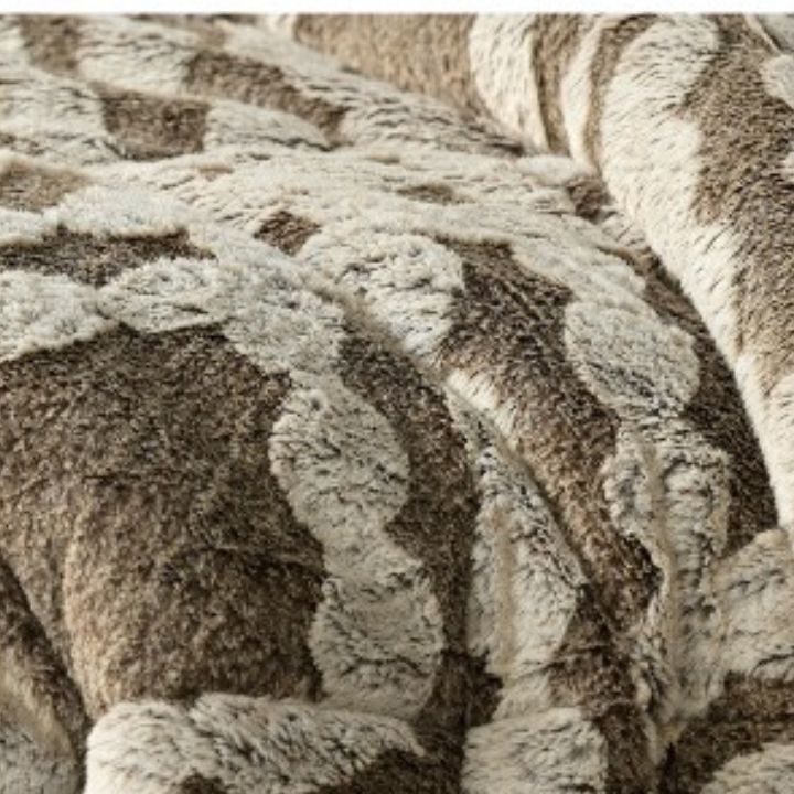 Rabbit Fur Embossed Winter Quilt - A Statement - The Gharnish - A Unit of Satkala Creations