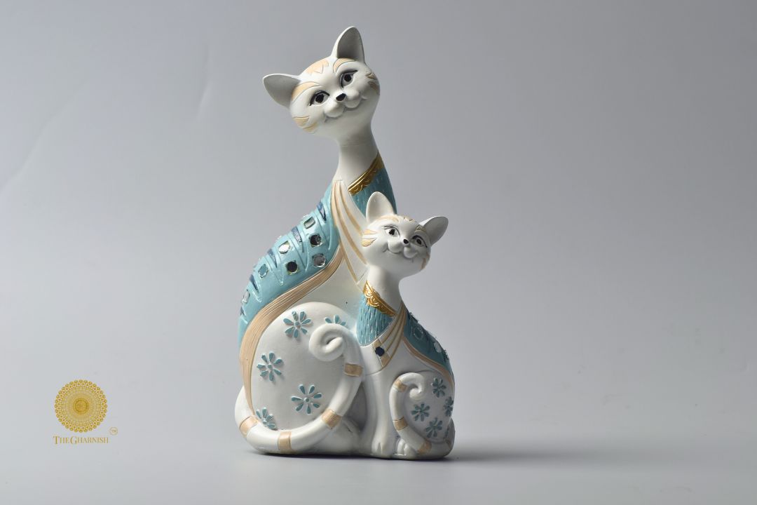 Elegant Cat with Baby Figurne - The Gharnish - A Unit of Satkala Creations