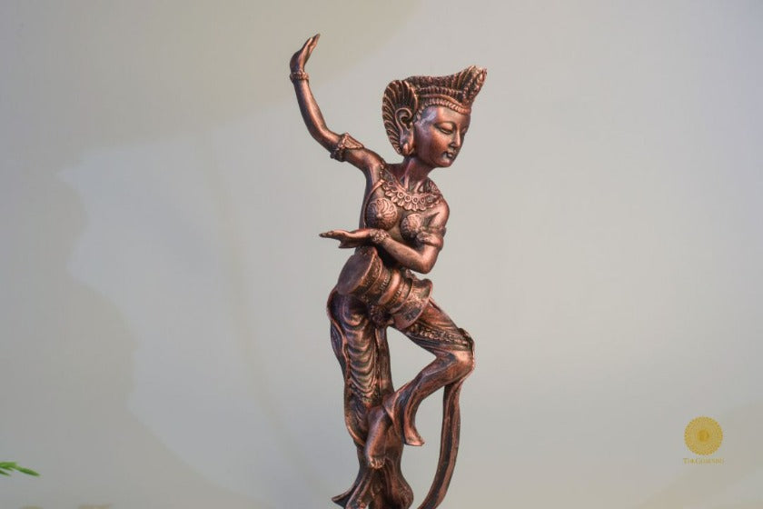 Classical Dance Pose Lady statue - The Gharnish - A Unit of Satkala Creations