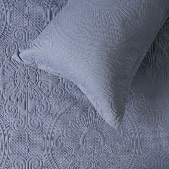 Affordable Quilted Bedding Set - The Gharnish - A Unit of Satkala Creations
