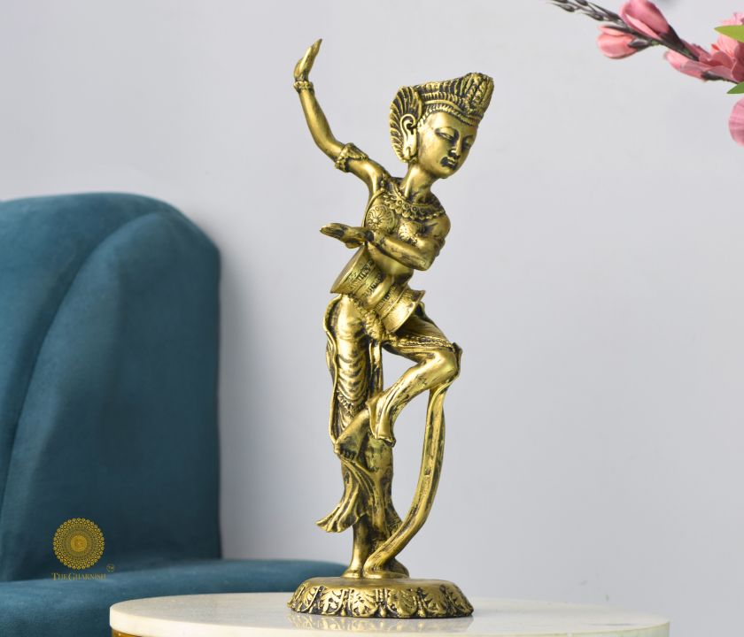 Classical Dance Pose Lady statue - The Gharnish - A Unit of Satkala Creations