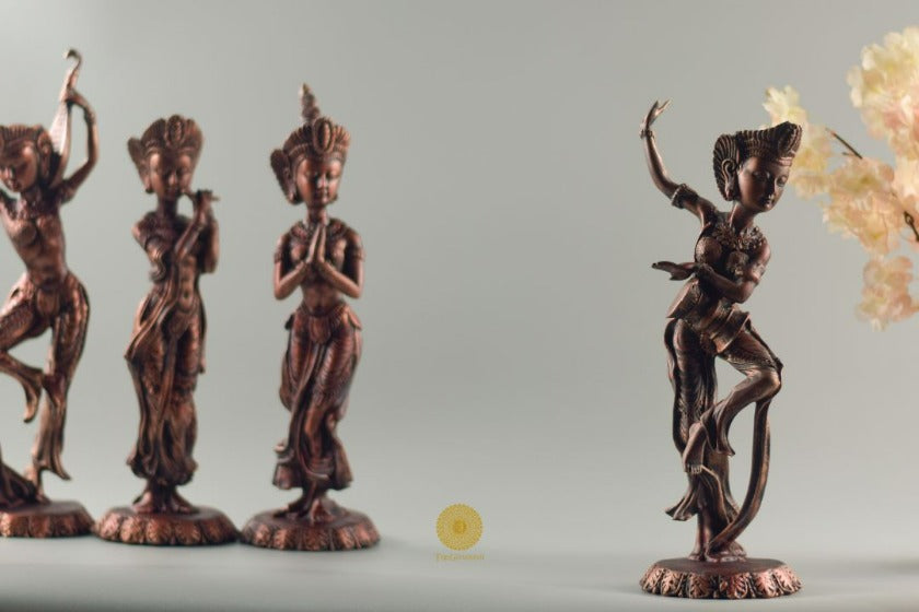Classical Dance Pose Lady statue - The Gharnish - A Unit of Satkala Creations