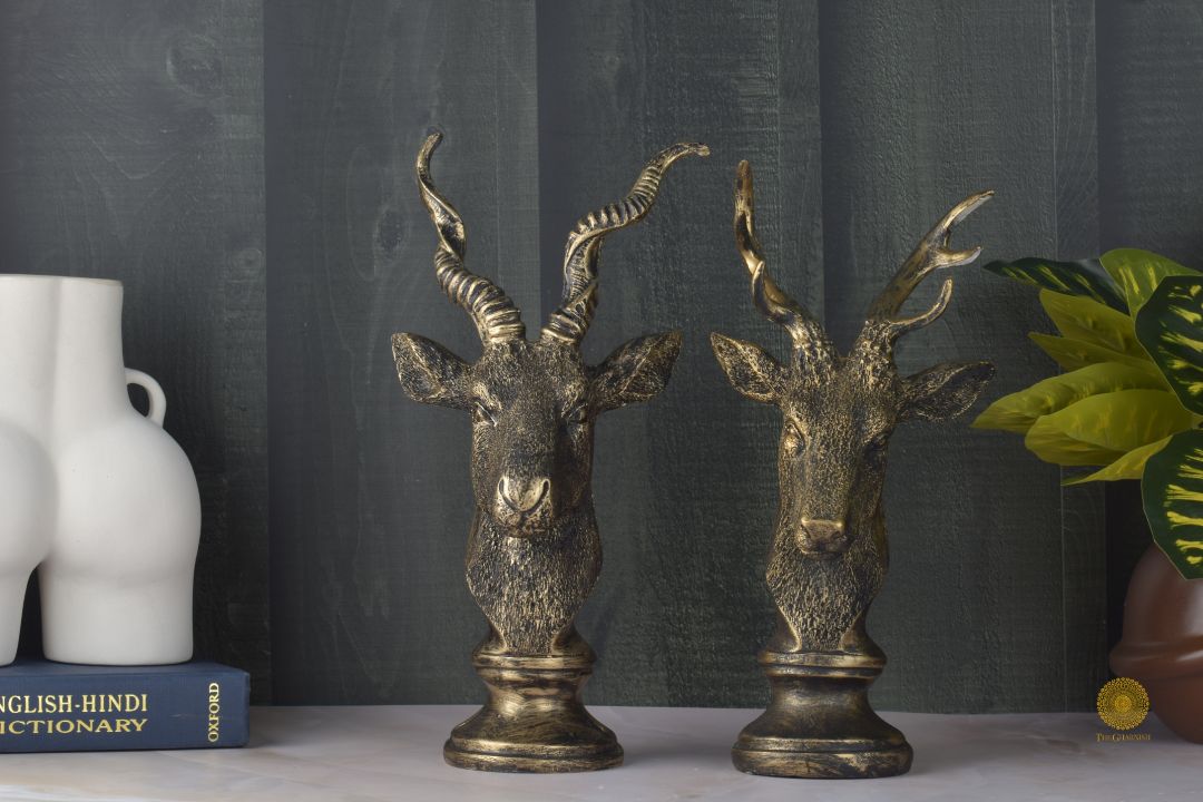 Pair of Deer Resin Figurine - The Gharnish - A Unit of Satkala Creations