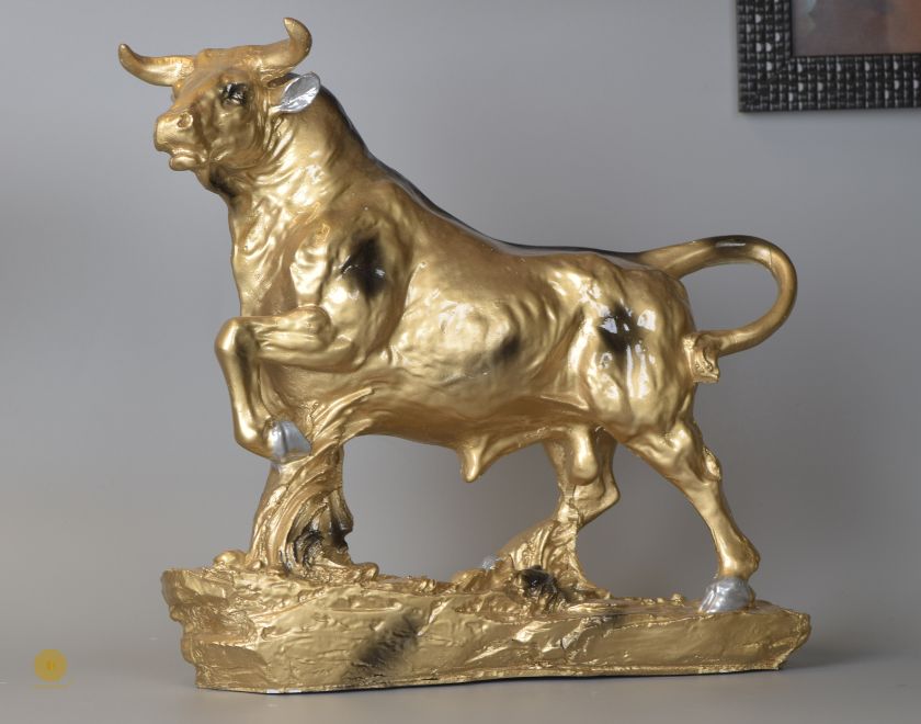 Charging Bull Statue - Big - The Gharnish - A Unit of Satkala Creations