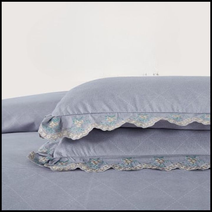 King Size joint Free designer Bedding Set - The Gharnish - A Unit of Satkala Creations