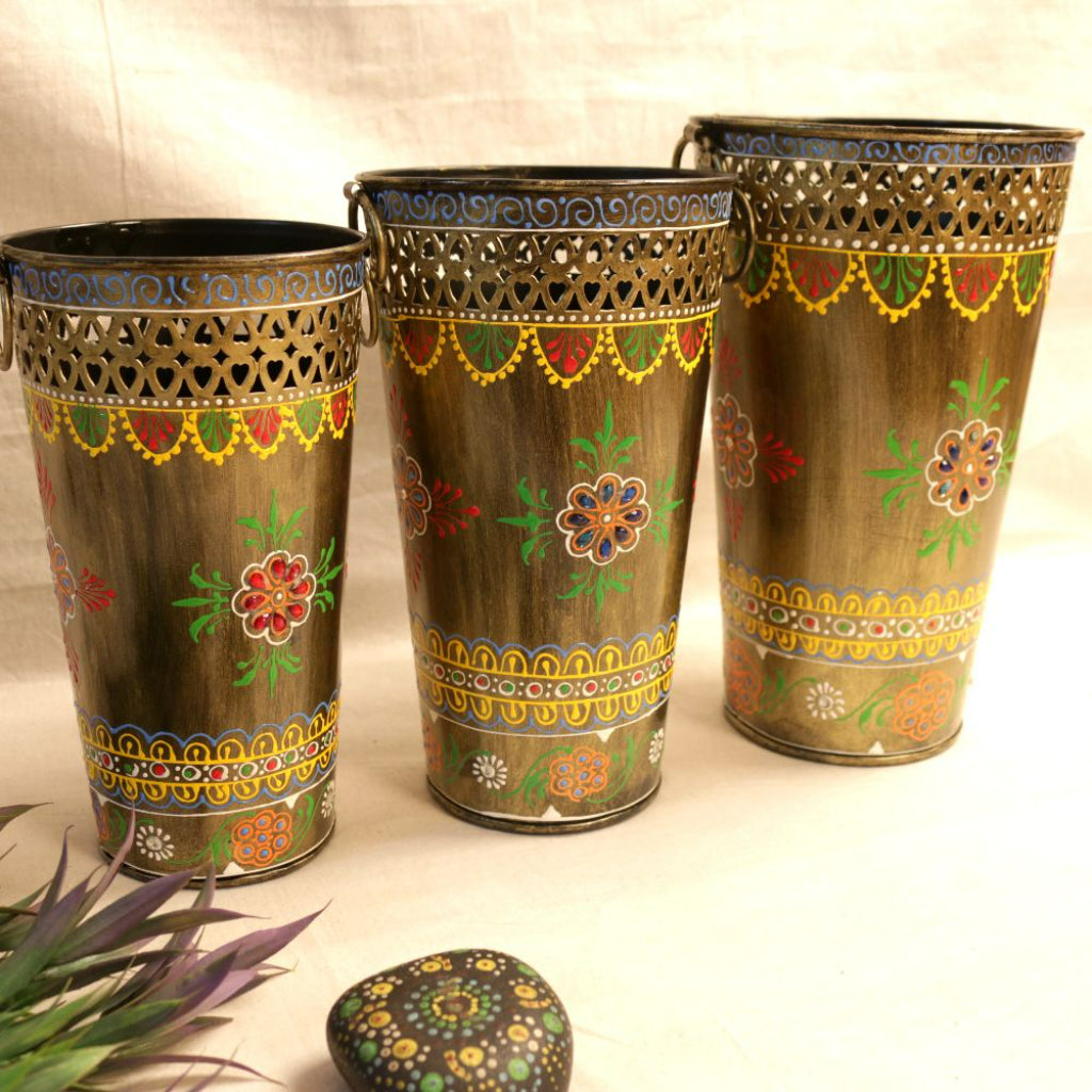 Iron Painted Planter Set of 3 - The Gharnish - A Unit of Satkala Creations