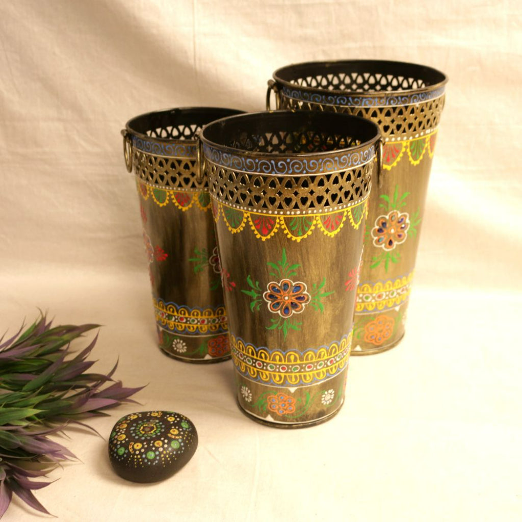 Iron Painted Planter Set of 3 - The Gharnish - A Unit of Satkala Creations