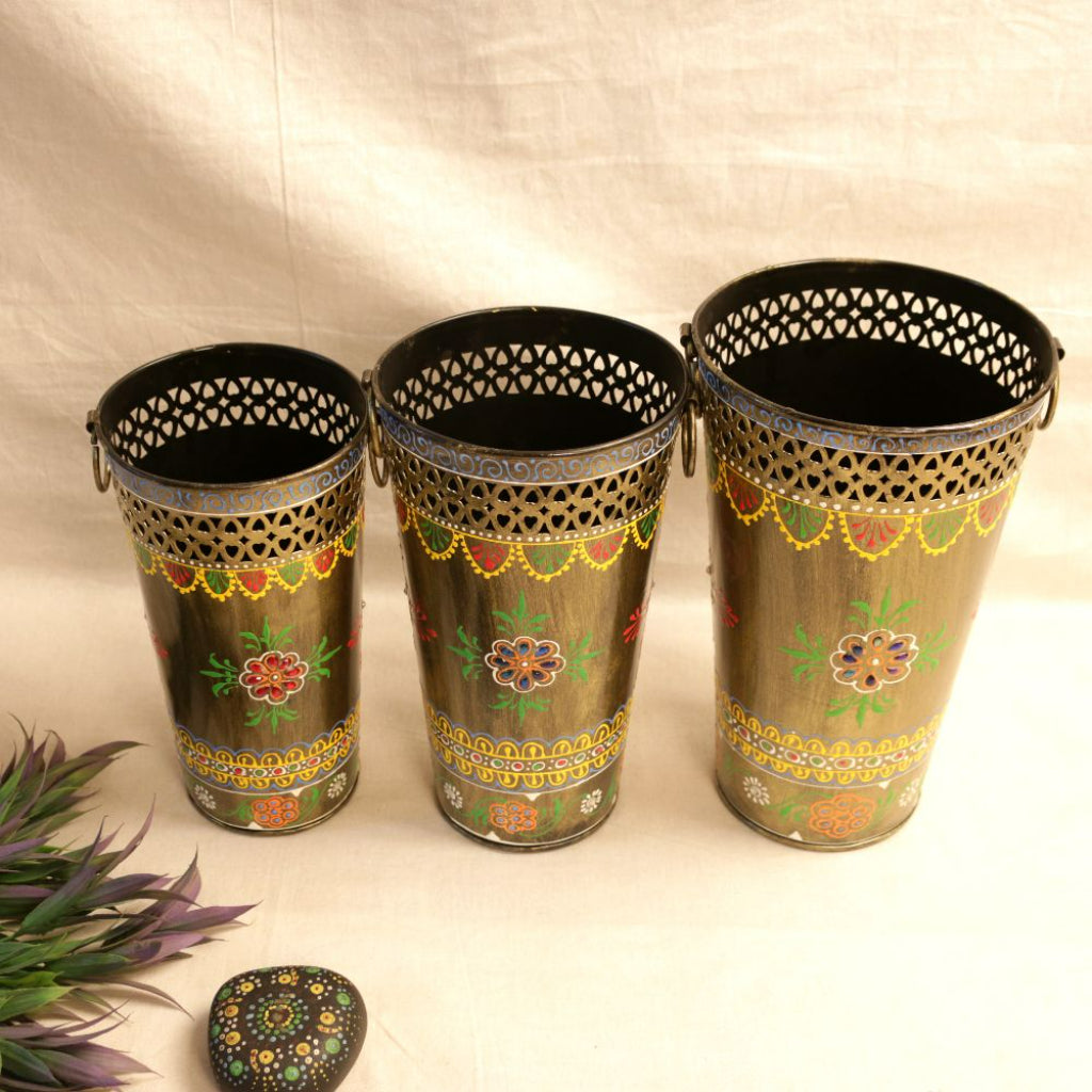 Iron Painted Planter Set of 3 - The Gharnish - A Unit of Satkala Creations