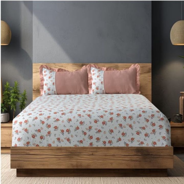 Divine King Size 4 Pcs Comforter Set - The Gharnish - A Unit of Satkala Creations