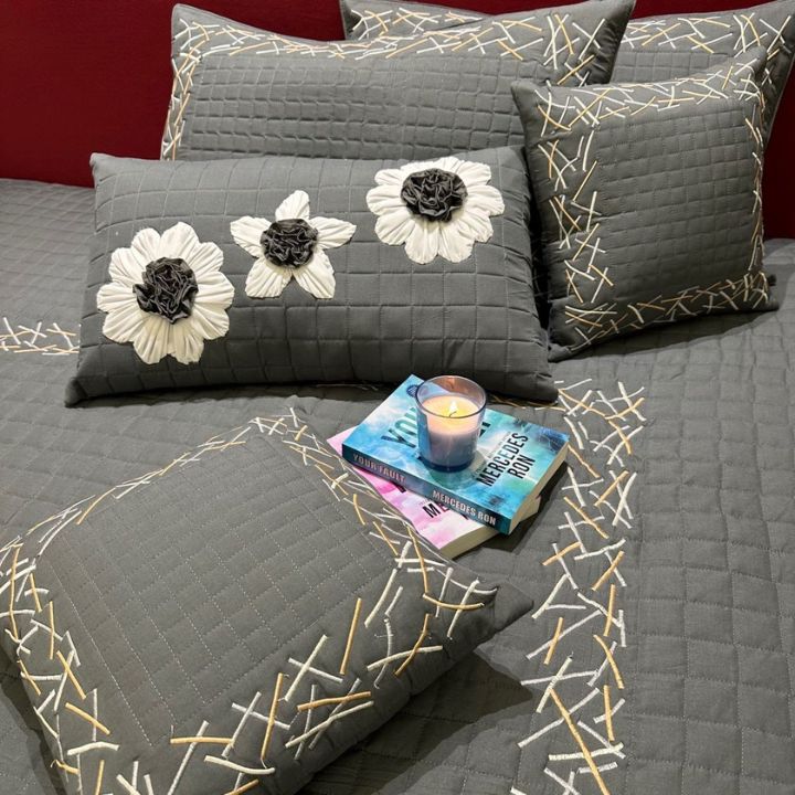 King Size 6 Pcs Quilted Bedcovers Set - The Gharnish - A Unit of Satkala Creations