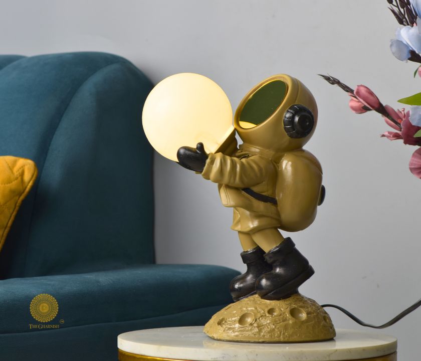 Polyresin Astronaut Holding Bulb Style 2 - The Gharnish - A Unit of Satkala Creations