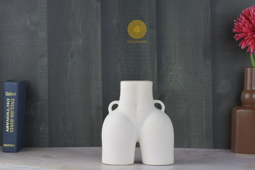 Modern Contempory Vase - The Gharnish - A Unit of Satkala Creations