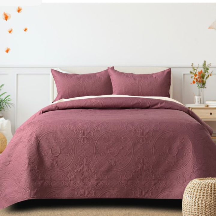 Affordable Quilted Bedding Set - The Gharnish - A Unit of Satkala Creations
