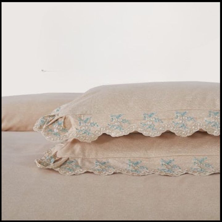 King Size joint Free designer Bedding Set - The Gharnish - A Unit of Satkala Creations