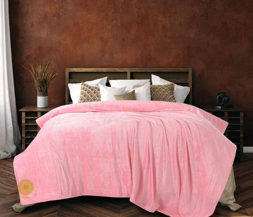 Unicolor Solid Woolen Bedding Set - The Gharnish - A Unit of Satkala Creations