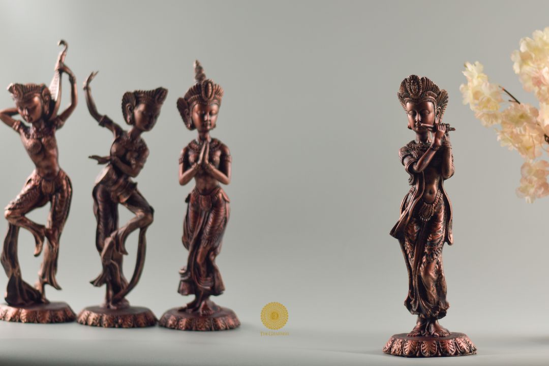 Antique Flute Lady Figurine - The Gharnish - A Unit of Satkala Creations