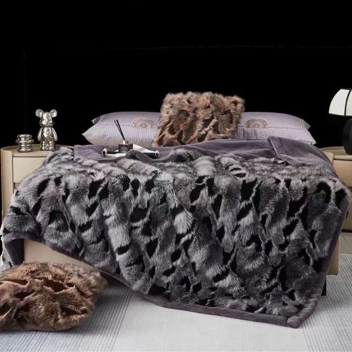 Korean Cashmere Panthar Furr Blanket - The Gharnish - A Unit of Satkala Creations