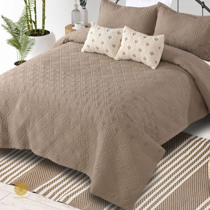 Beautiful Embrodeiry Croma Quilted Bedcover Set - The Gharnish - A Unit of Satkala Creations
