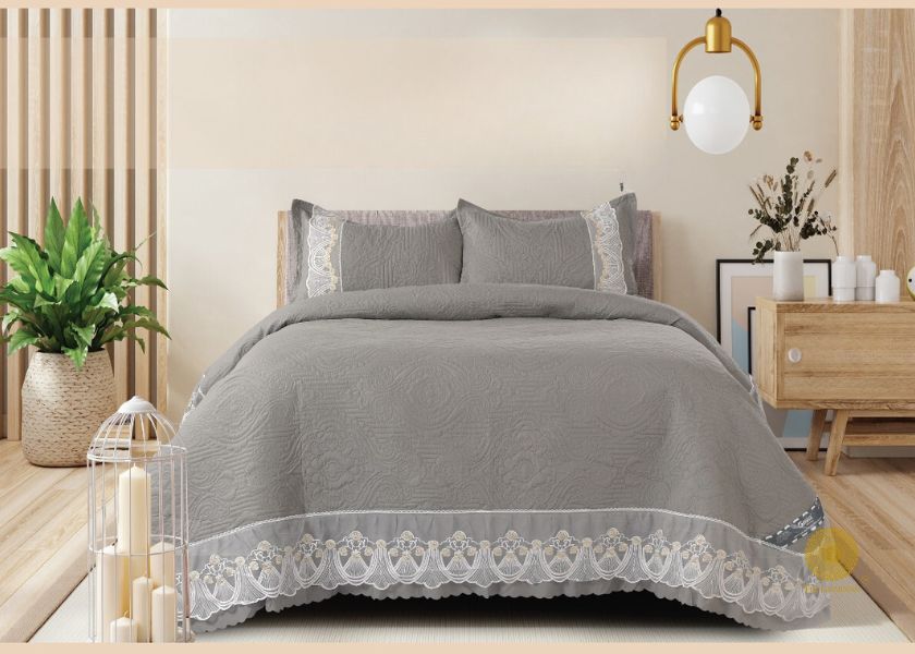 Lagos Quilted 3 Pcs Bedding Set - The Gharnish - A Unit of Satkala Creations
