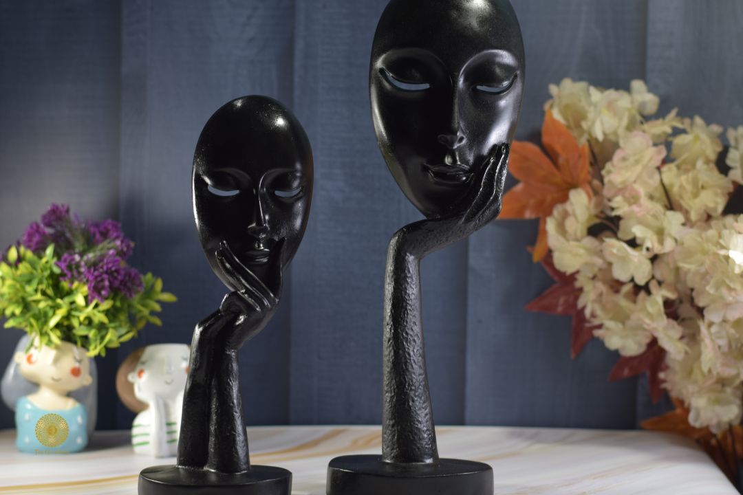 Thinking Women Faces Figurine - The Gharnish - A Unit of Satkala Creations