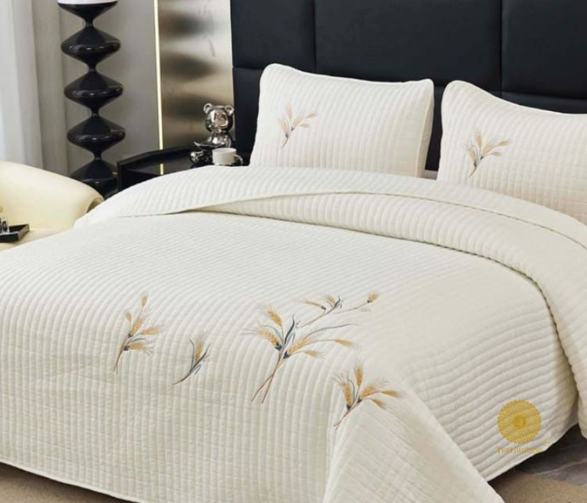 Zoya King Size Quilted Bedcover With Embroidery - The Gharnish - A Unit of Satkala Creations