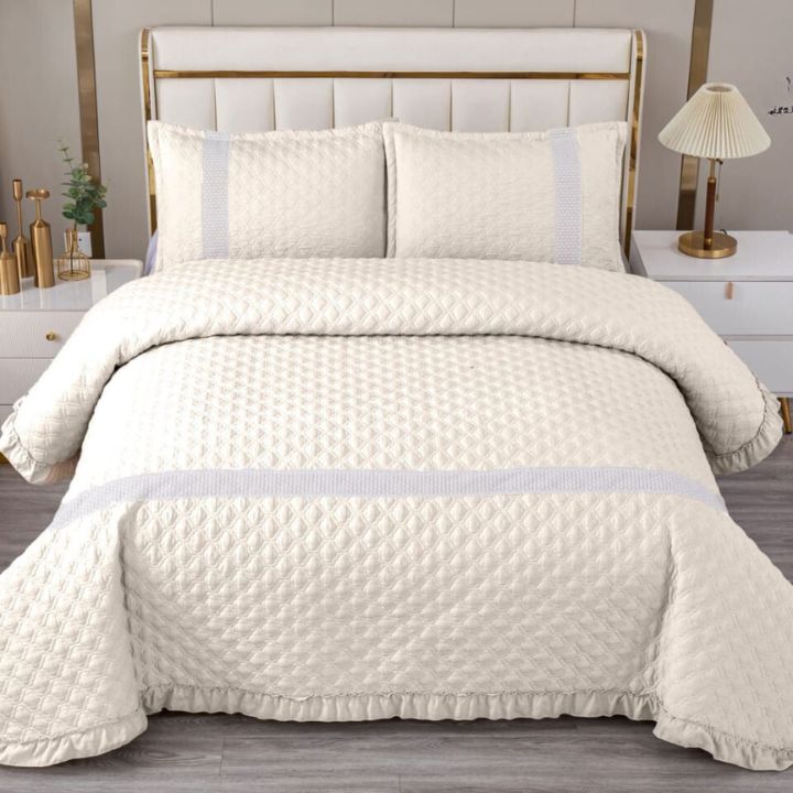 3 Pcs Thread Quilted Bedcover Set - The Gharnish - A Unit of Satkala Creations