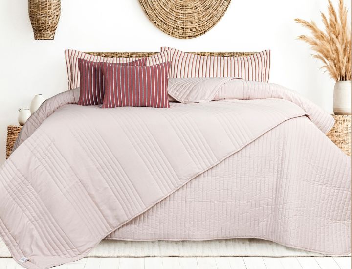 Milan 6 Pcs Premium Bedding Set - The Gharnish - A Unit of Satkala Creations