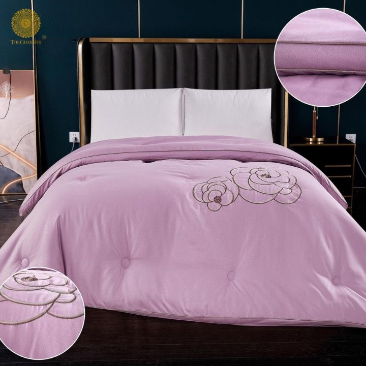 luxurious embroidery comforter