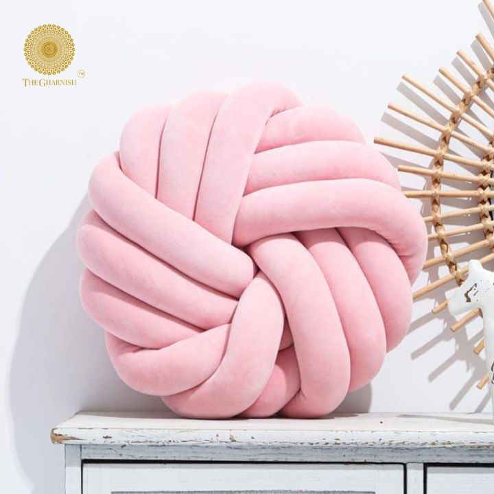 Criss Cross Highligter Round Cushion - The Gharnish - A Unit of Satkala Creations
