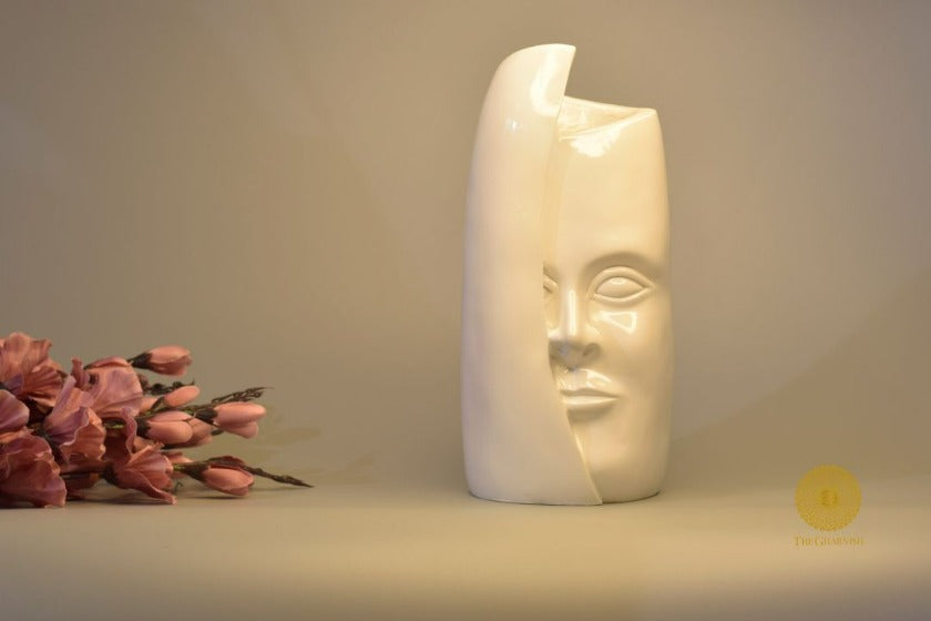 Half Covered Face Modren Art Vase - The Gharnish - A Unit of Satkala Creations