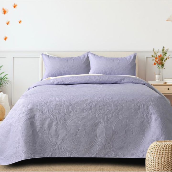 Affordable Quilted Bedding Set - The Gharnish - A Unit of Satkala Creations