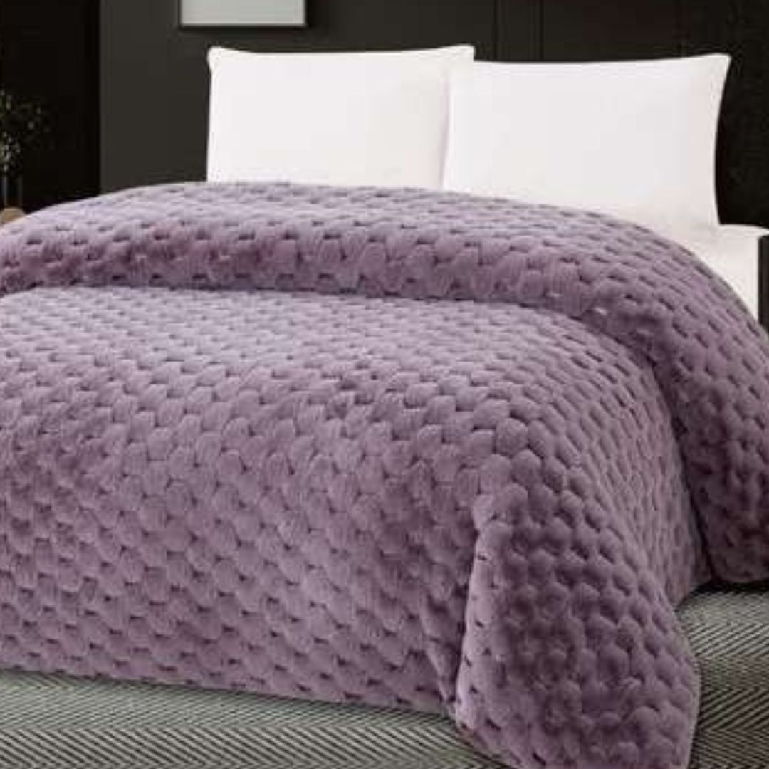 Hexa Super Soft Fur Duvet Blanket - The Gharnish - A Unit of Satkala Creations