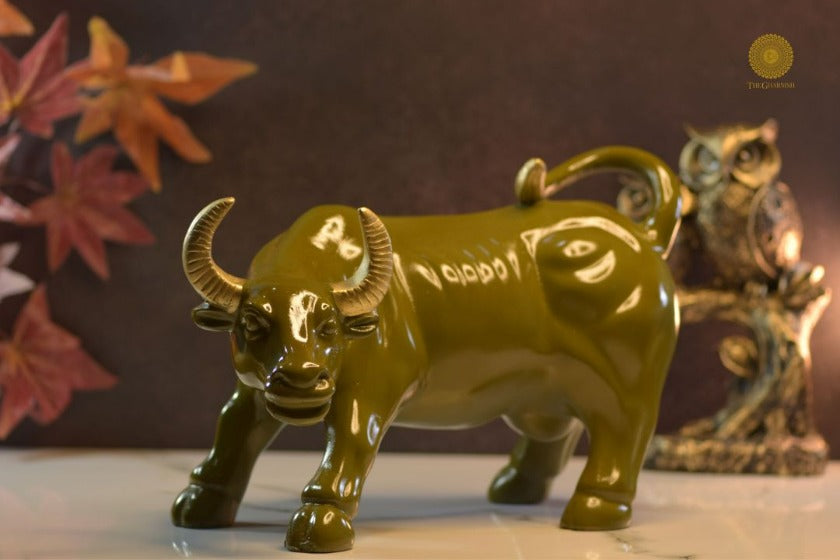 Bull of Wall Street Figurine- Green - The Gharnish - A Unit of Satkala Creations