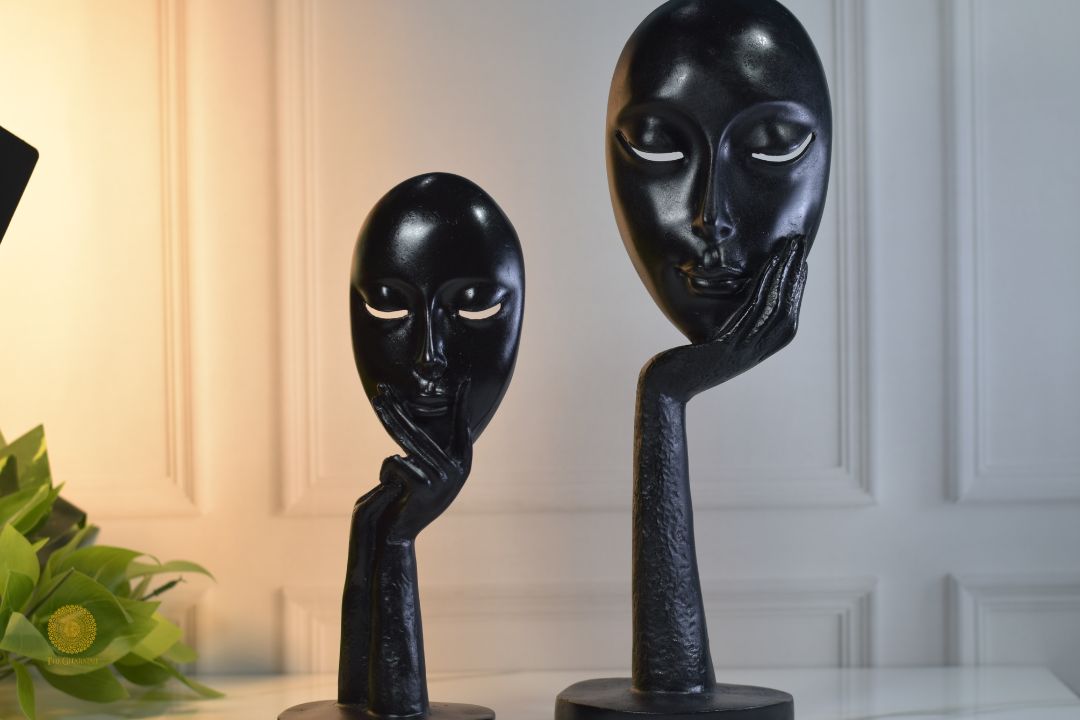Thinking Women Faces Figurine - The Gharnish - A Unit of Satkala Creations