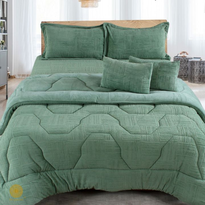 Premium 6 Pcs Winter Bedding Quilt Set - The Gharnish - A Unit of Satkala Creations