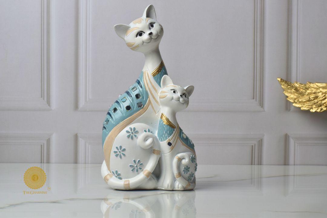 Elegant Cat with Baby Figurne - The Gharnish - A Unit of Satkala Creations