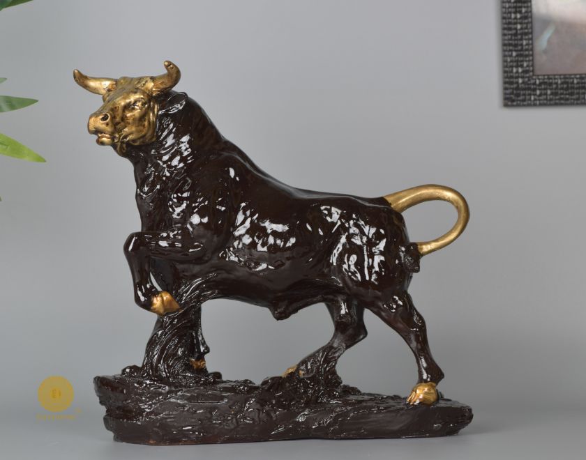 Charging Bull Statue - Big - The Gharnish - A Unit of Satkala Creations