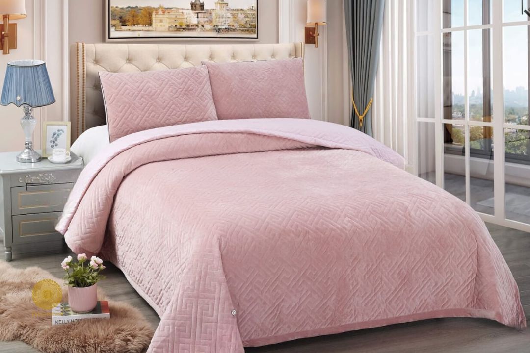 Homy Premium Reversible Quilted Bedcover - The Gharnish - A Unit of Satkala Creations