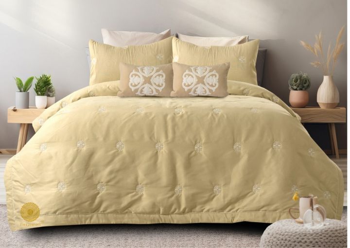 Royale 6 Pcs Comforter Set With Embrodiery - The Gharnish - A Unit of Satkala Creations