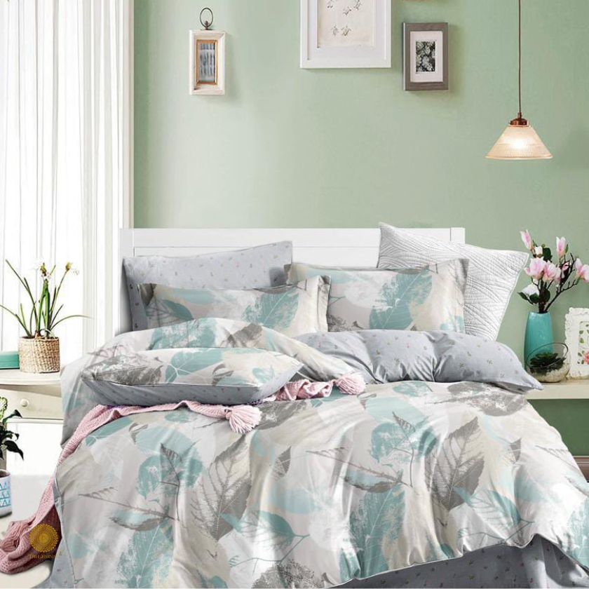 Spazio 4pcs Reversible Comforter set - The Gharnish - A Unit of Satkala Creations
