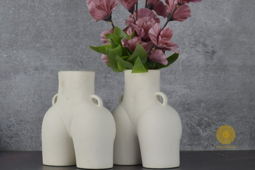 Modern Contempory Vase - The Gharnish - A Unit of Satkala Creations