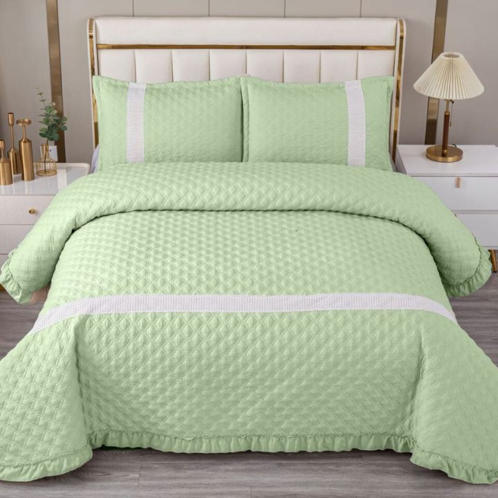 3 Pcs Thread Quilted Bedcover Set - The Gharnish - A Unit of Satkala Creations