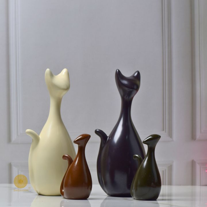 Cat Family Figurine Table Top Decor - The Gharnish - A Unit of Satkala Creations