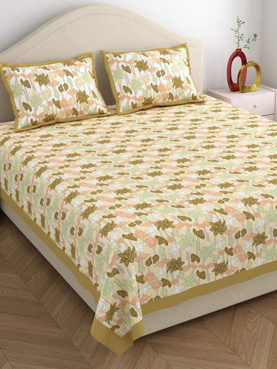 This high-quality 100% cotton bedsheet is designed for maximum comfort and practicality.