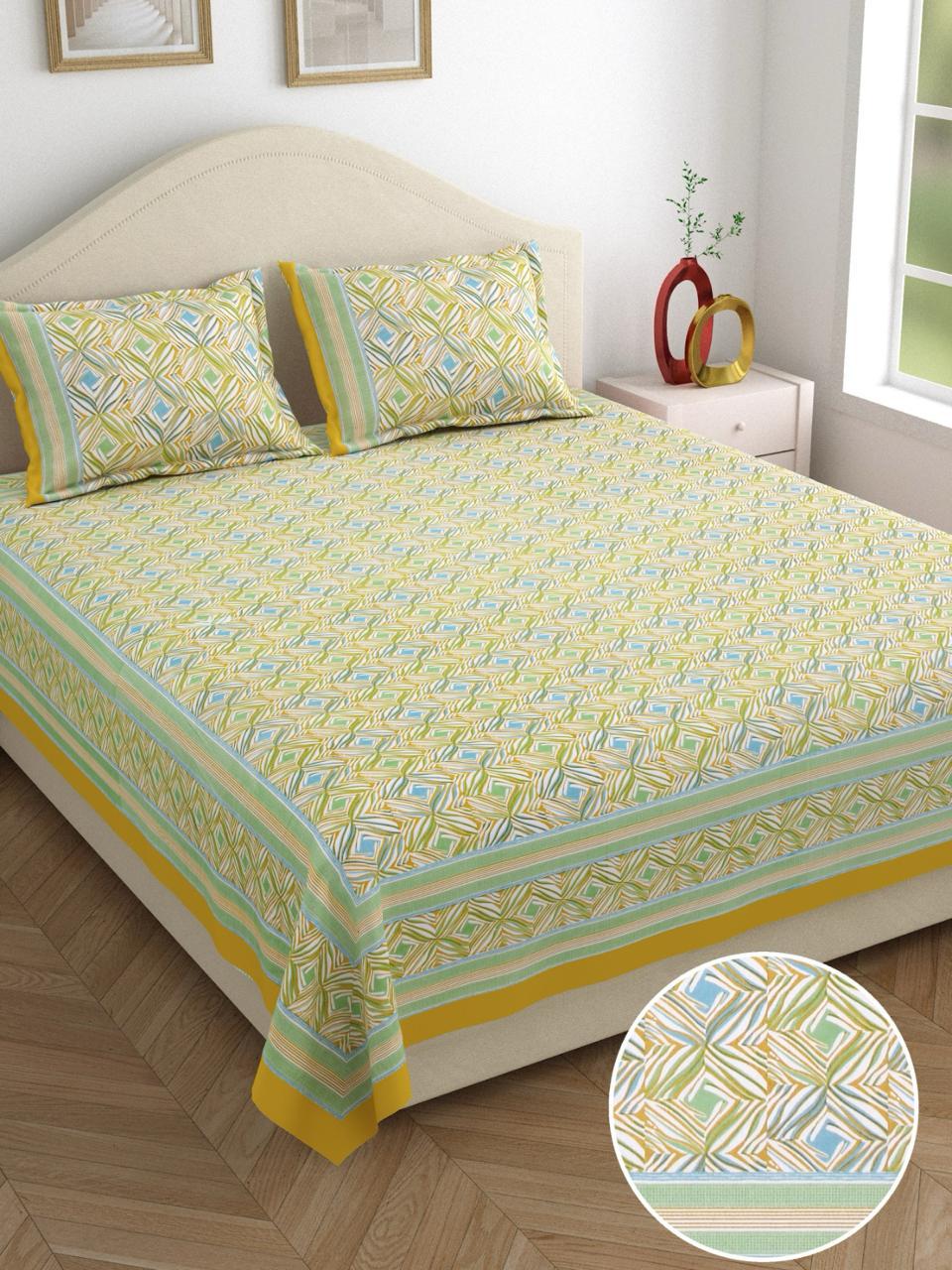 This high-quality 100% cotton bedsheet is designed for maximum comfort and practicality.