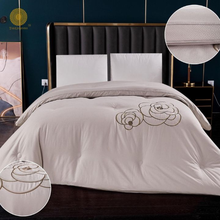 luxurious embroidery comforter
