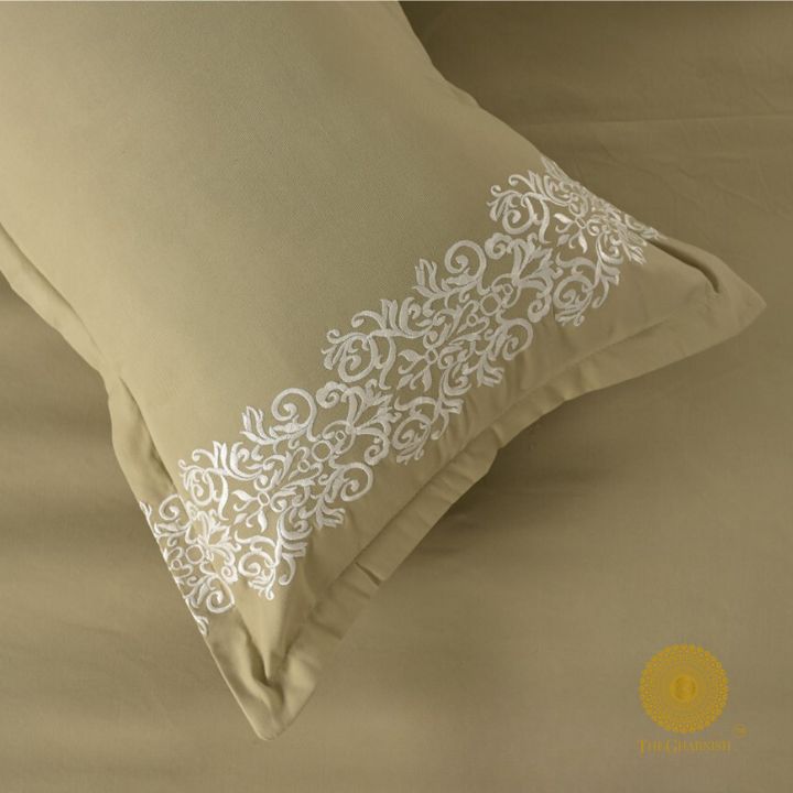 Plain Bedding Set with Embrodiery on Pillow - The Gharnish - A Unit of Satkala Creations