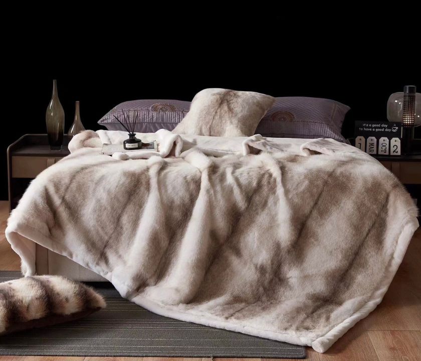 Luxury Ostrich Korean Cashmere Blanket for WInters - The Gharnish - A Unit of Satkala Creations