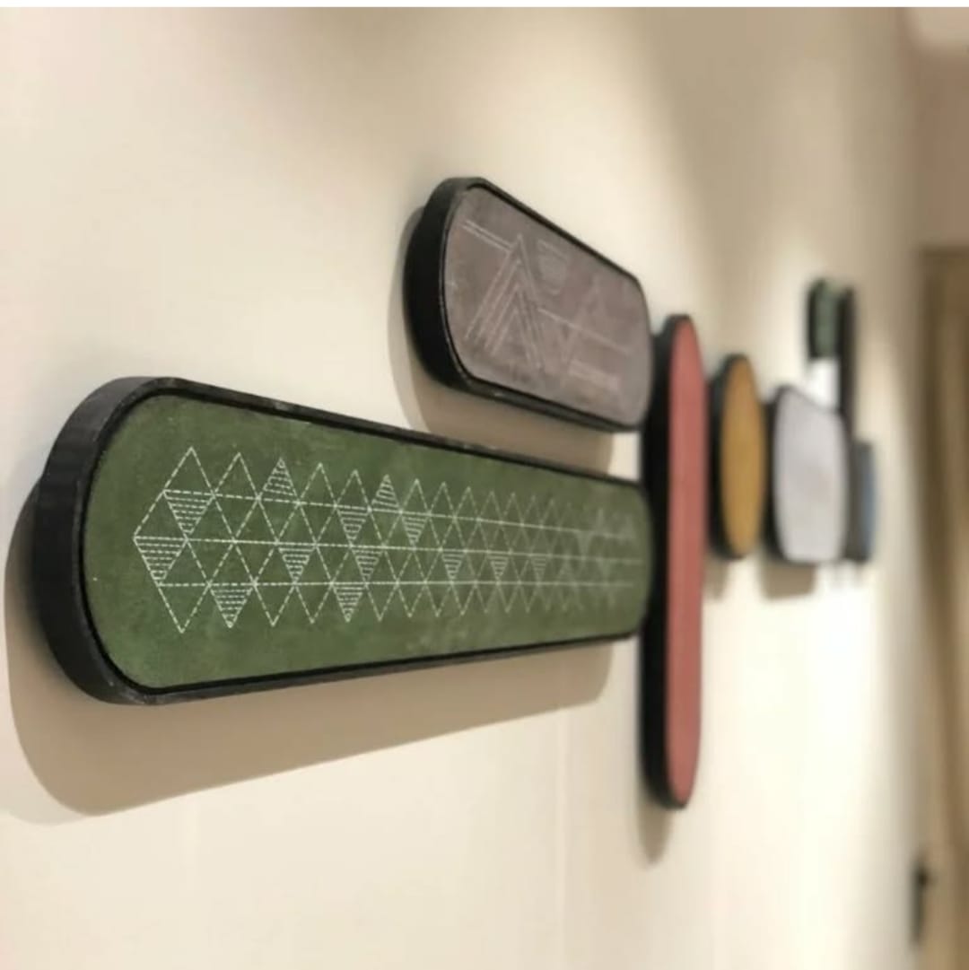 Earthline Contour Modern Wall Décor