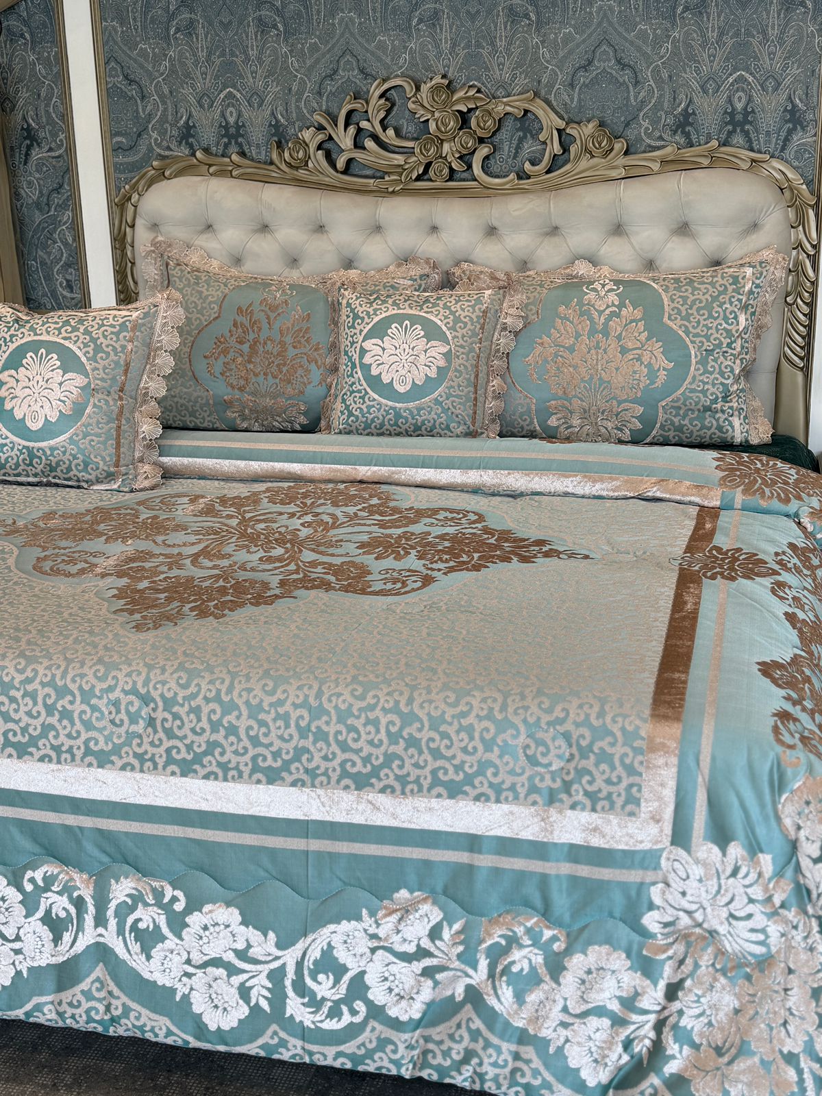 Luxury Royal 6-Piece Bedding Set | Quilted Comforter, Bedspread & Pillow Covers - The Gharnish - A Unit of Satkala Creations